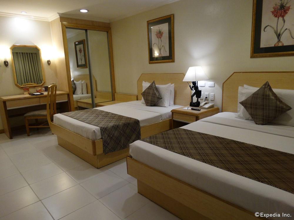 Lotus Hotel